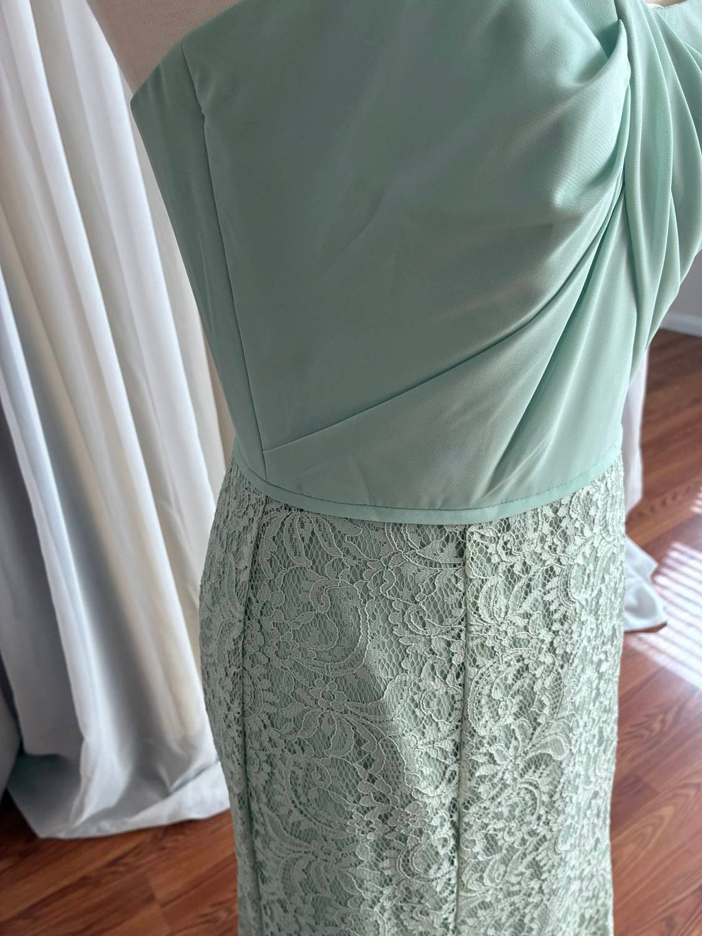 Women's Strapless Bridesmaid Dress
